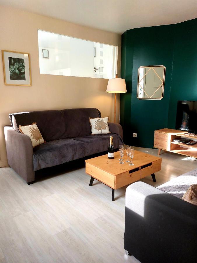 Les Belles Terrasses Dieppe ,3 Appartements , Le Vegetal De 1 A 8 Personnes , Le Tropical De 1 A 6 Personnes , Le Floral Avec Terrasse De 1 A 3 Personnes , Quartier Calme Au Stationnement Gratuit A Cote De L'Avenue Verte Экстерьер фото