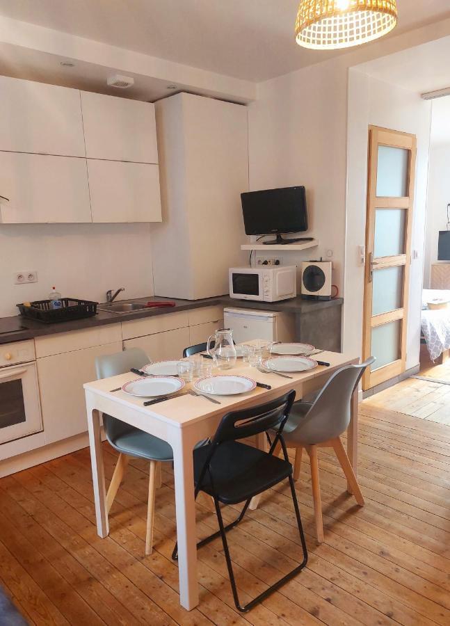 Les Belles Terrasses Dieppe ,3 Appartements , Le Vegetal De 1 A 8 Personnes , Le Tropical De 1 A 6 Personnes , Le Floral Avec Terrasse De 1 A 3 Personnes , Quartier Calme Au Stationnement Gratuit A Cote De L'Avenue Verte Экстерьер фото