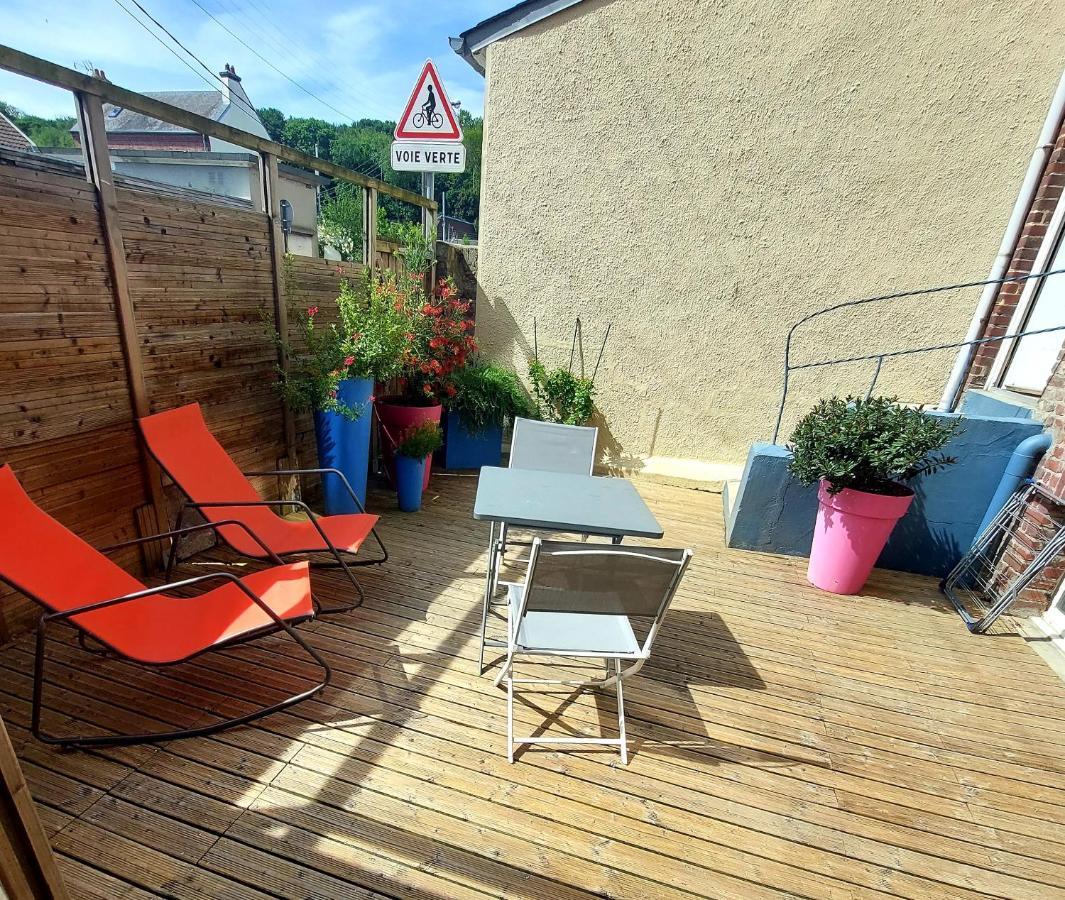 Les Belles Terrasses Dieppe ,3 Appartements , Le Vegetal De 1 A 8 Personnes , Le Tropical De 1 A 6 Personnes , Le Floral Avec Terrasse De 1 A 3 Personnes , Quartier Calme Au Stationnement Gratuit A Cote De L'Avenue Verte Экстерьер фото