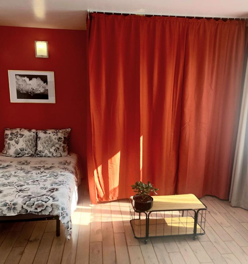 Les Belles Terrasses Dieppe ,3 Appartements , Le Vegetal De 1 A 8 Personnes , Le Tropical De 1 A 6 Personnes , Le Floral Avec Terrasse De 1 A 3 Personnes , Quartier Calme Au Stationnement Gratuit A Cote De L'Avenue Verte Экстерьер фото